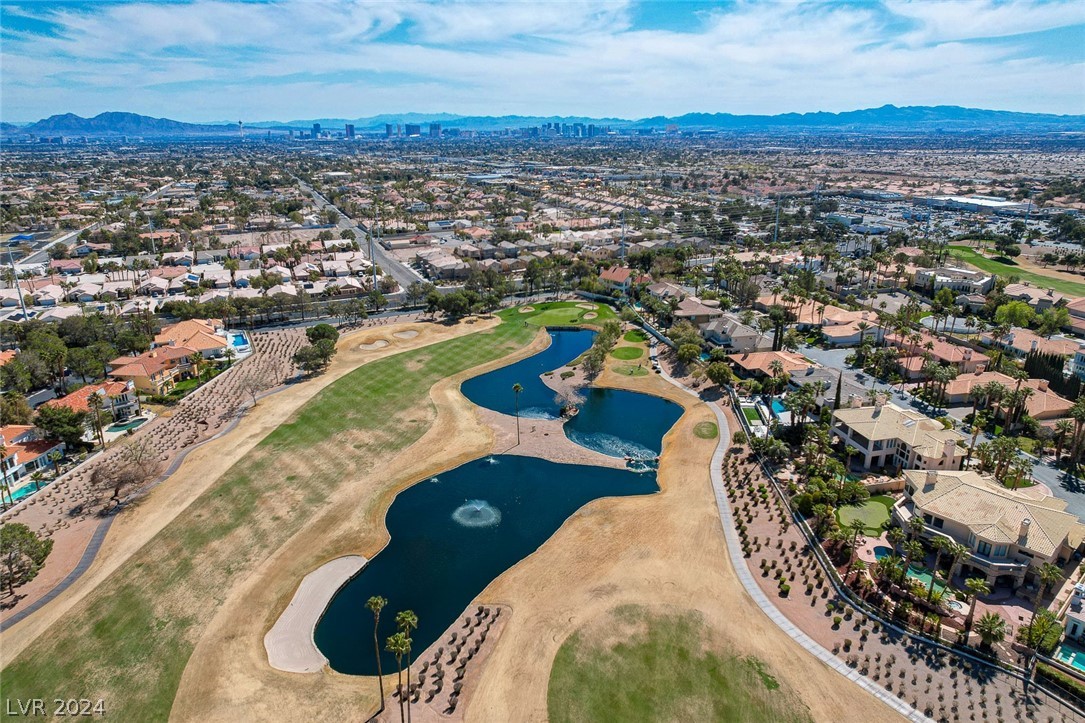 9005 Robinson Ridge Drive