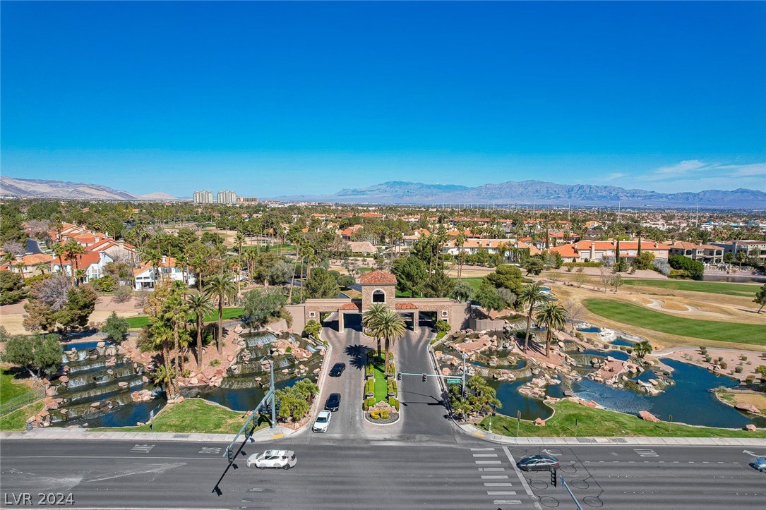 9005 Robinson Ridge Drive