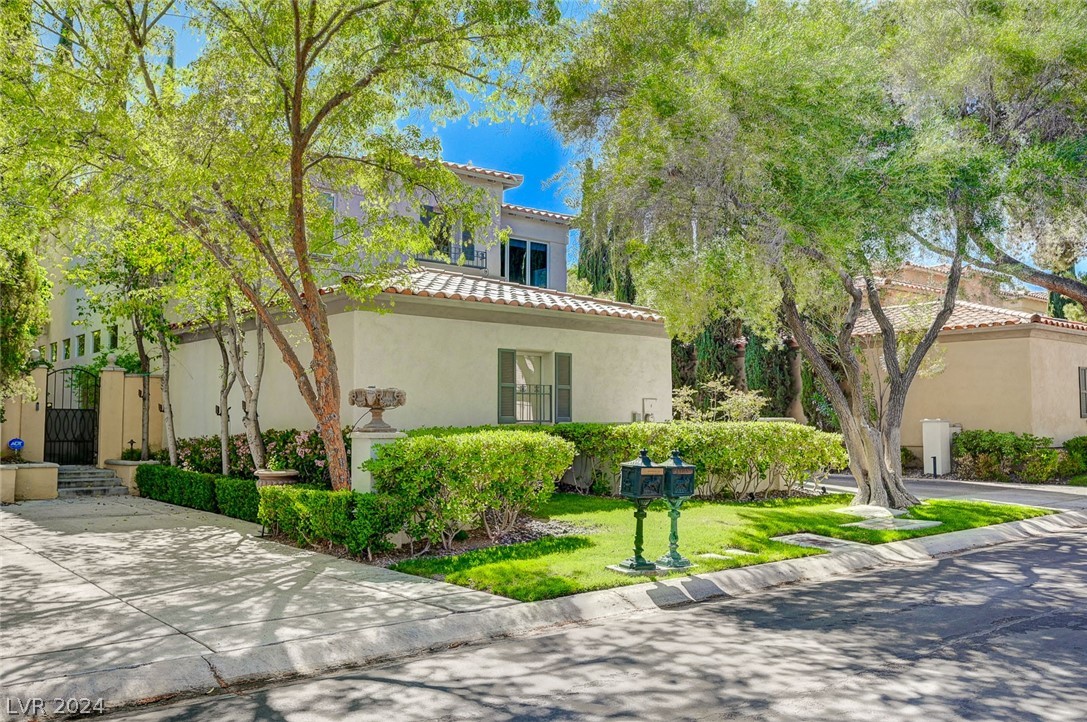 9005 Robinson Ridge Drive