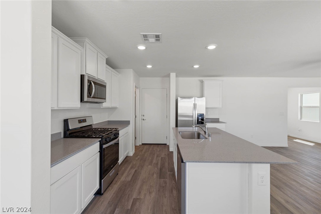 2767 Predator Place