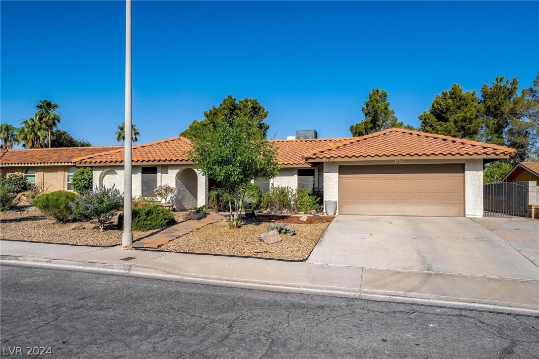 2257 Heavenly View Drive