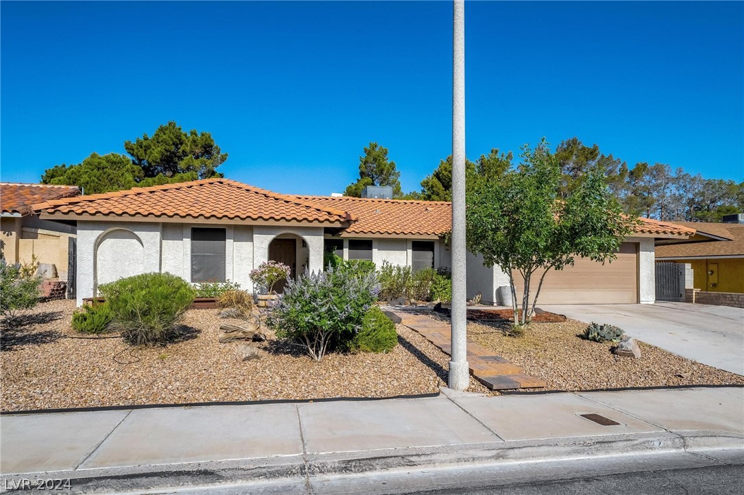 2257 Heavenly View Drive