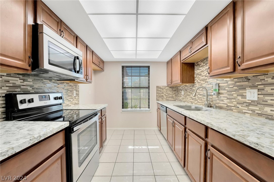 2257 Heavenly View Drive