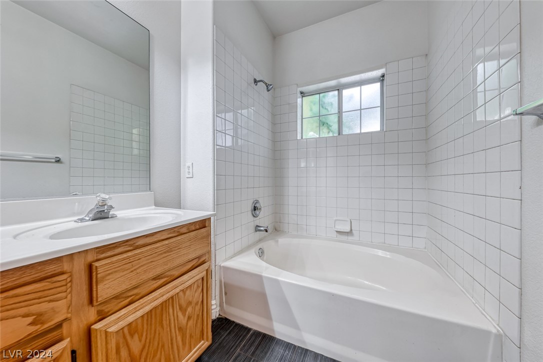 1823 Cutlass Drive 1823