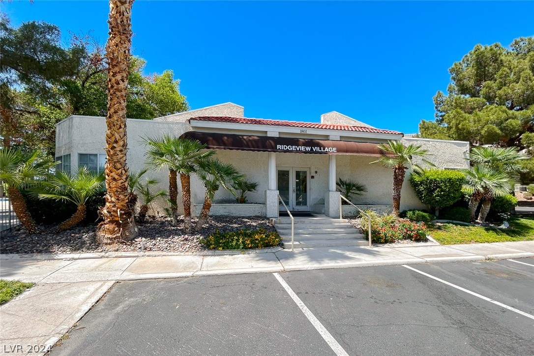 1823 Cutlass Drive 1823