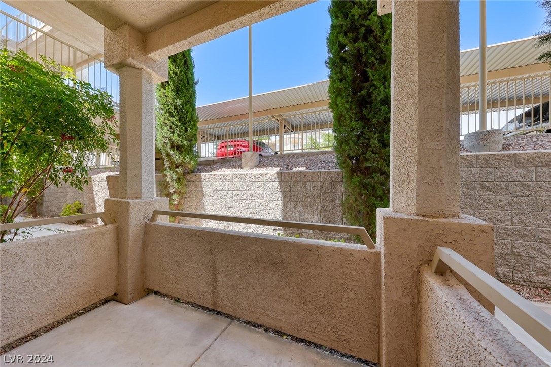 1823 Cutlass Drive 1823