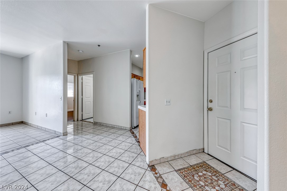 1823 Cutlass Drive 1823