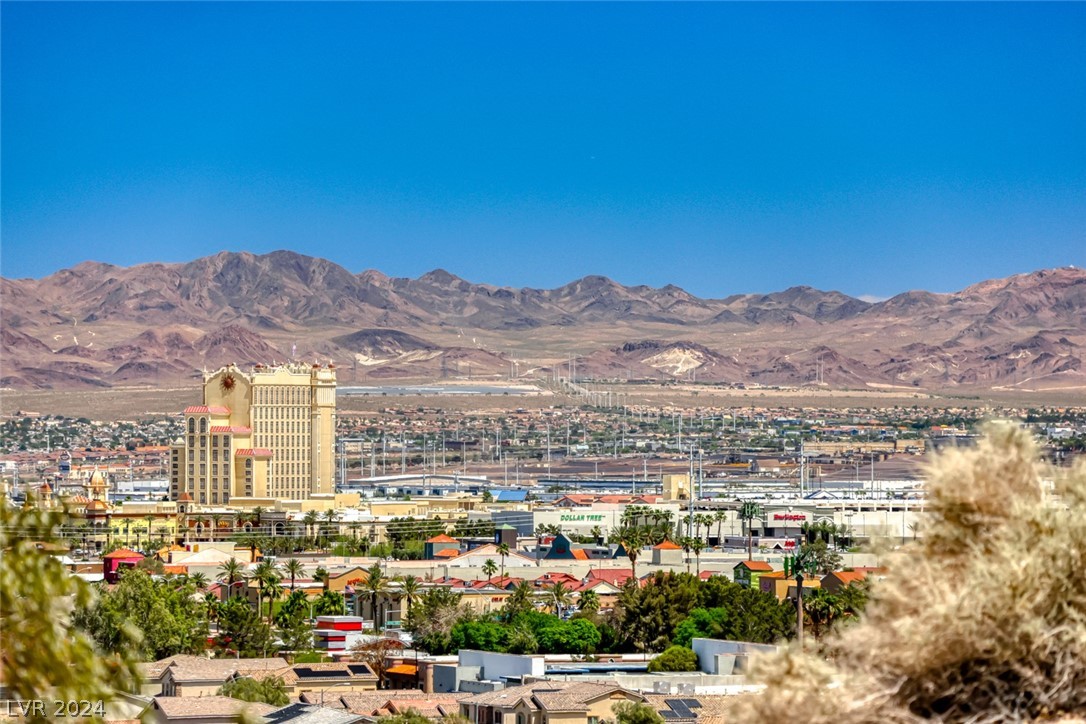 1823 Cutlass Drive 1823