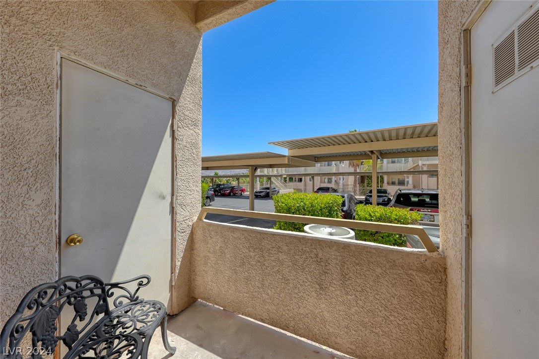 1823 Cutlass Drive 1823