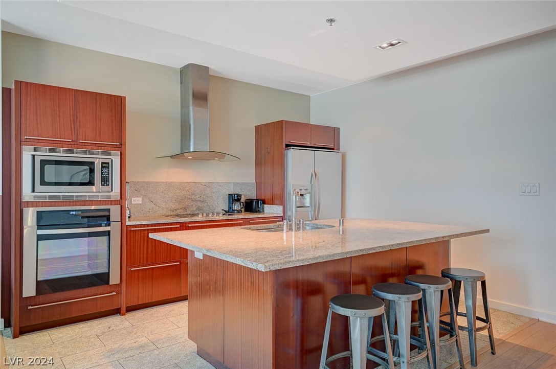 4471 Dean Martin Drive 2105