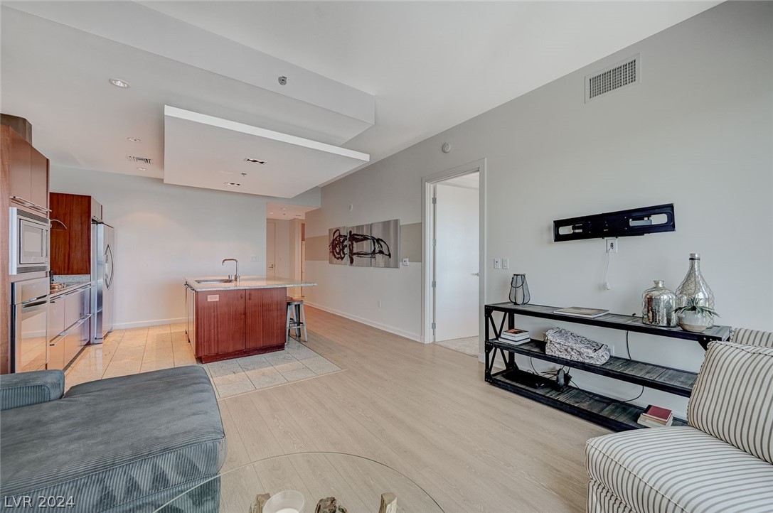 4471 Dean Martin Drive 2105