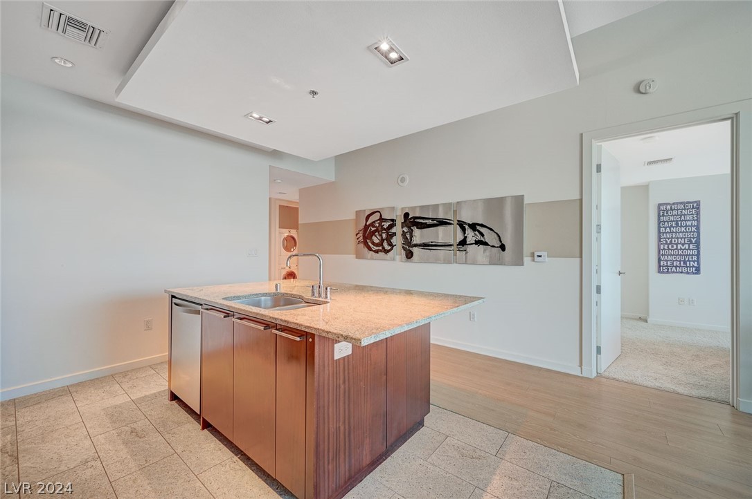 4471 Dean Martin Drive 2105