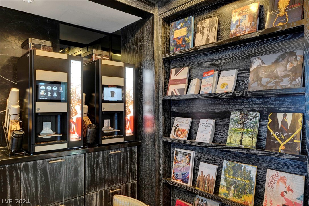 4471 Dean Martin Drive 2105