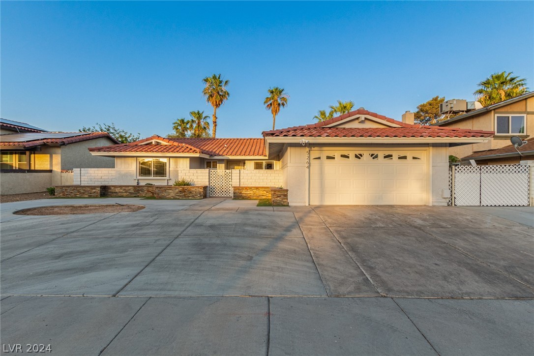 5264 Annie Oakley Drive