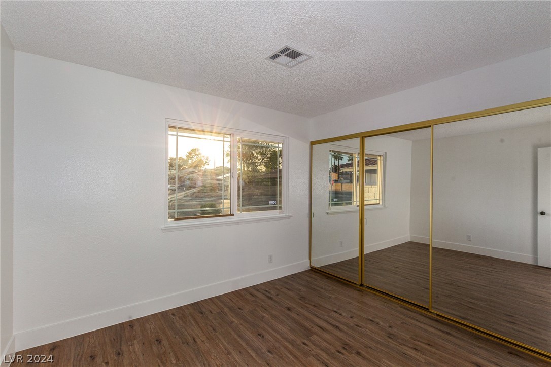 5264 Annie Oakley Drive