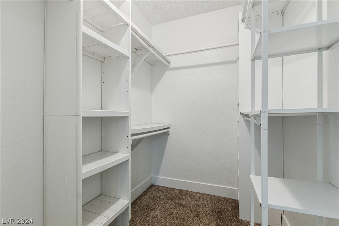 5264 Annie Oakley Drive