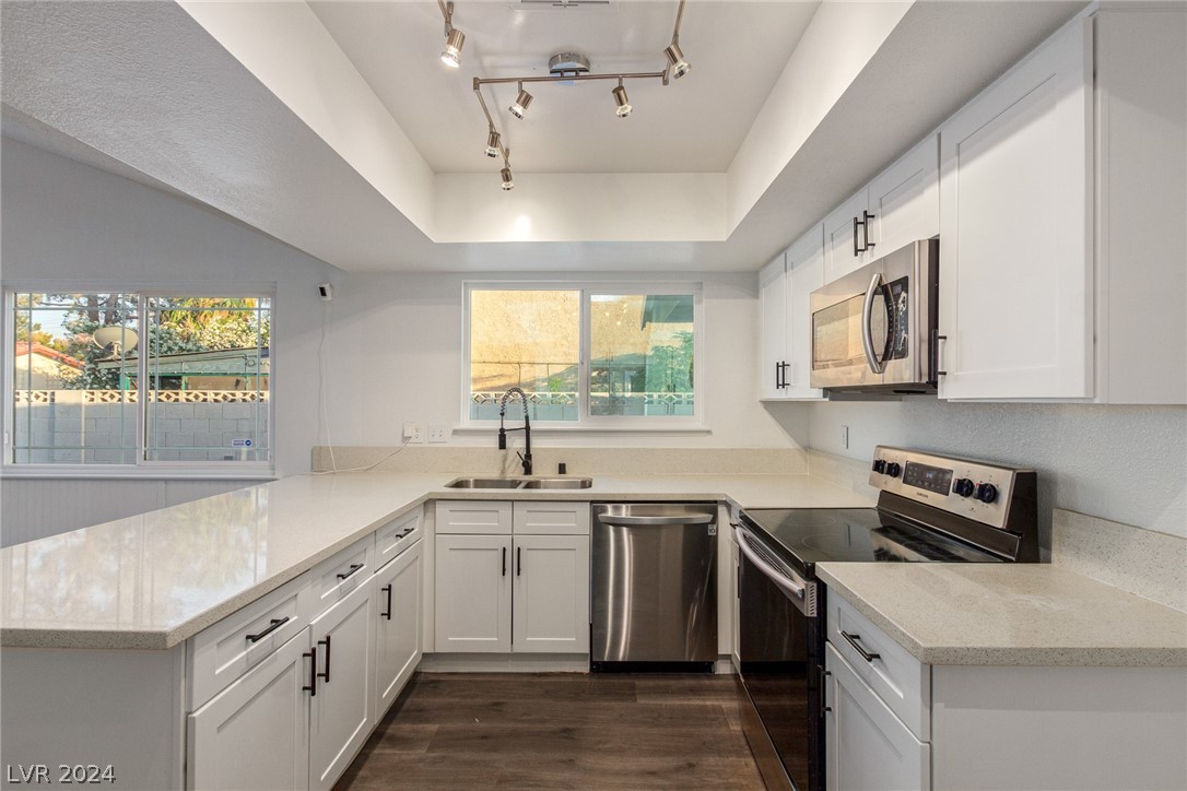 5264 Annie Oakley Drive