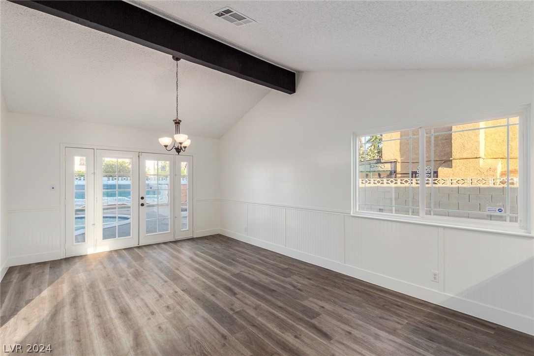 5264 Annie Oakley Drive