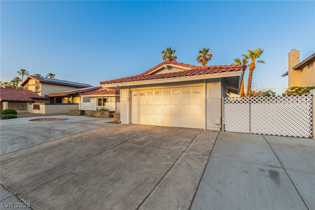 5264 Annie Oakley Drive