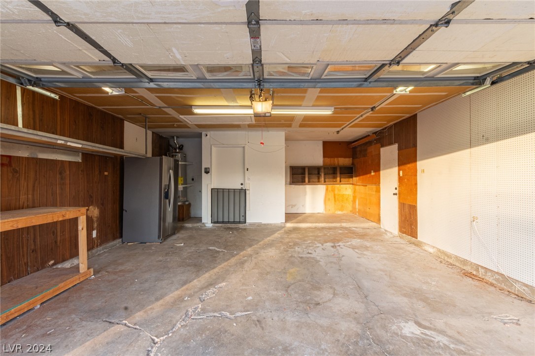 5264 Annie Oakley Drive