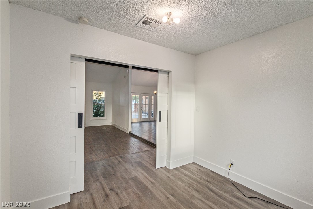 5264 Annie Oakley Drive