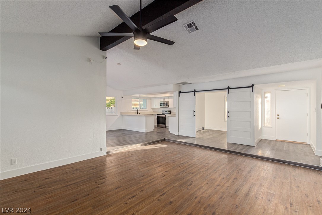 5264 Annie Oakley Drive