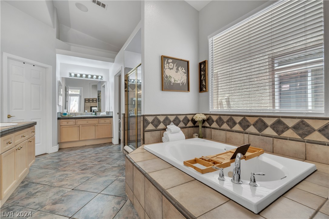 8940 La Manga Avenue