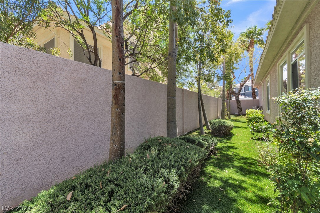 8940 La Manga Avenue