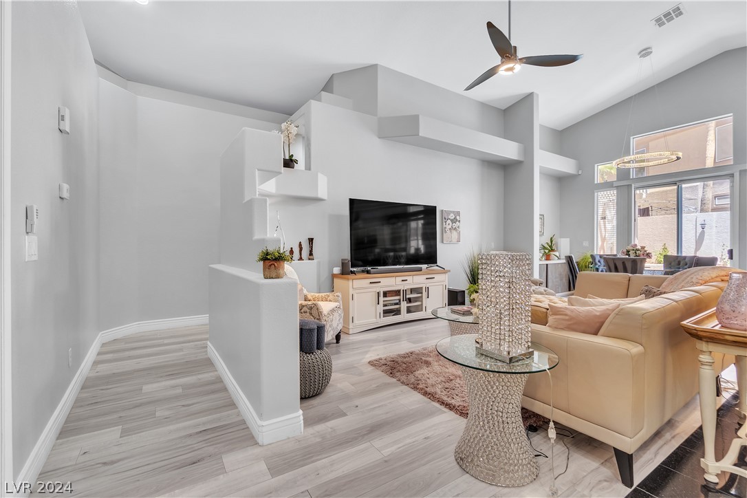 8940 La Manga Avenue