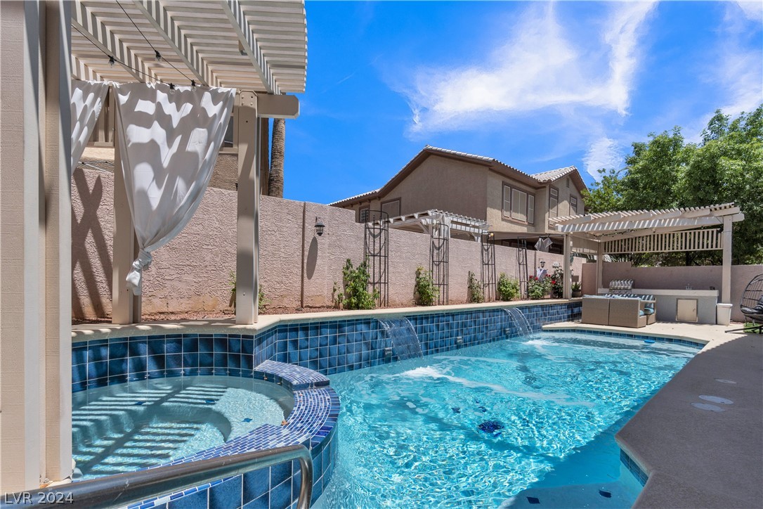 8940 La Manga Avenue