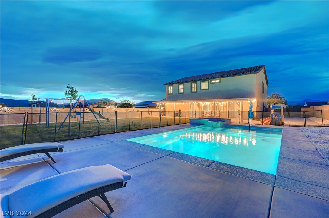 1597 Paintbrush Way
