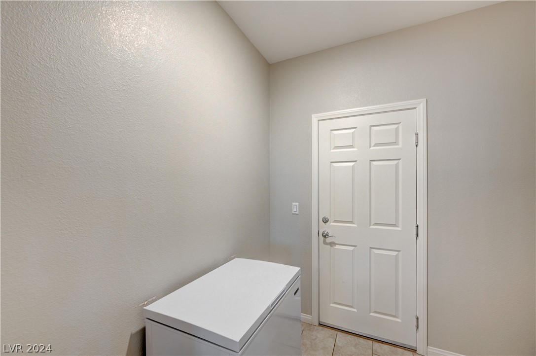 1597 Paintbrush Way