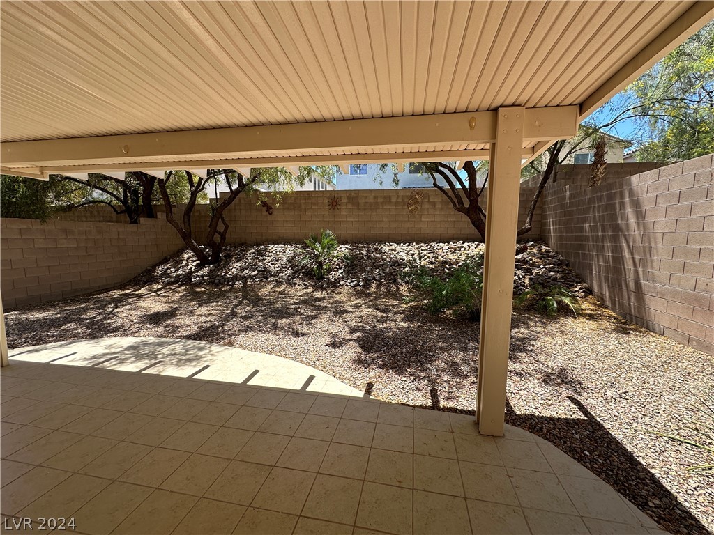 10651 LUNAR CREST Avenue 0