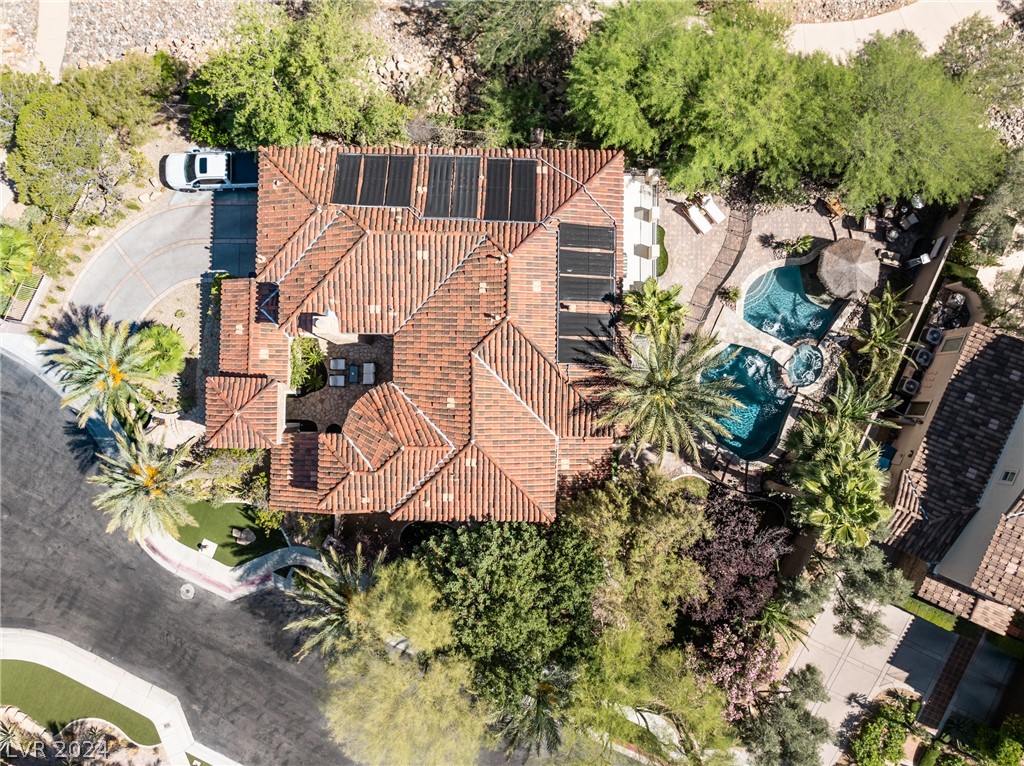 7722 Roaring Springs Circle