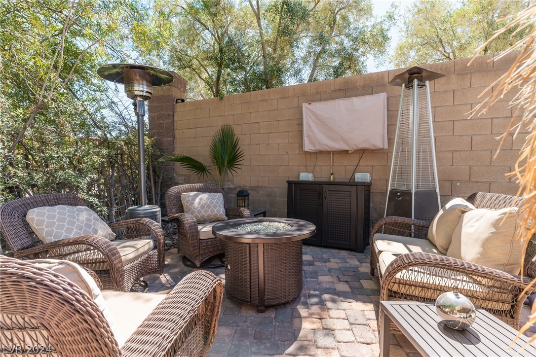 7722 Roaring Springs Circle