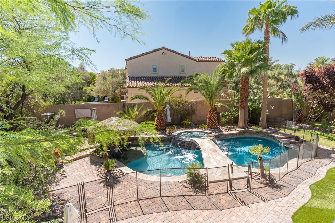 7722 Roaring Springs Circle
