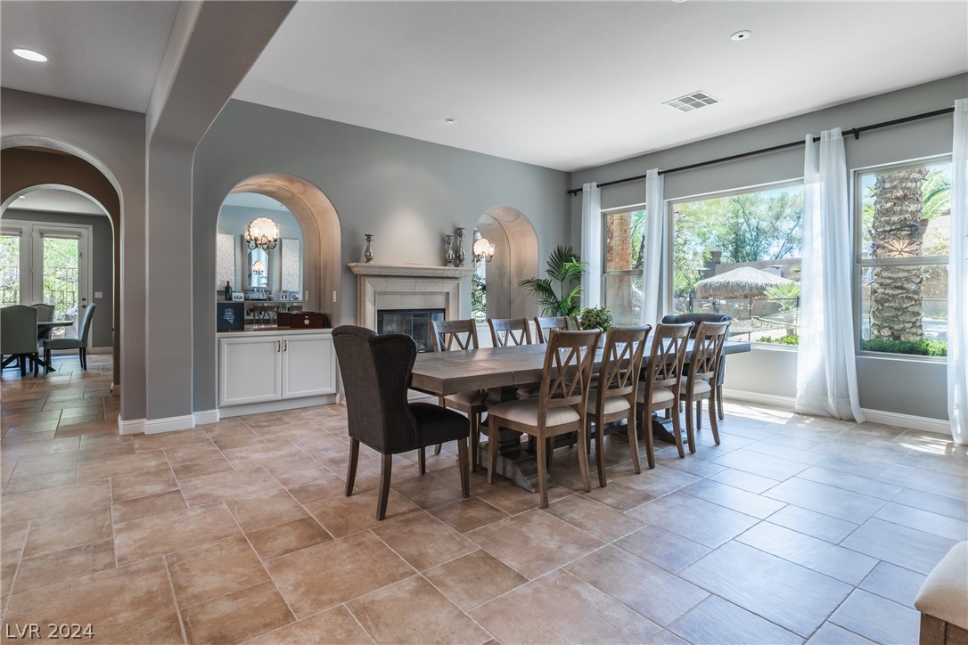 7722 Roaring Springs Circle