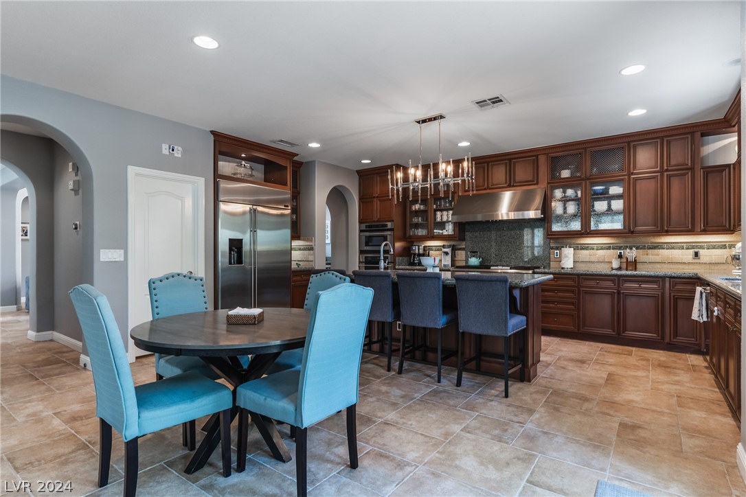 7722 Roaring Springs Circle