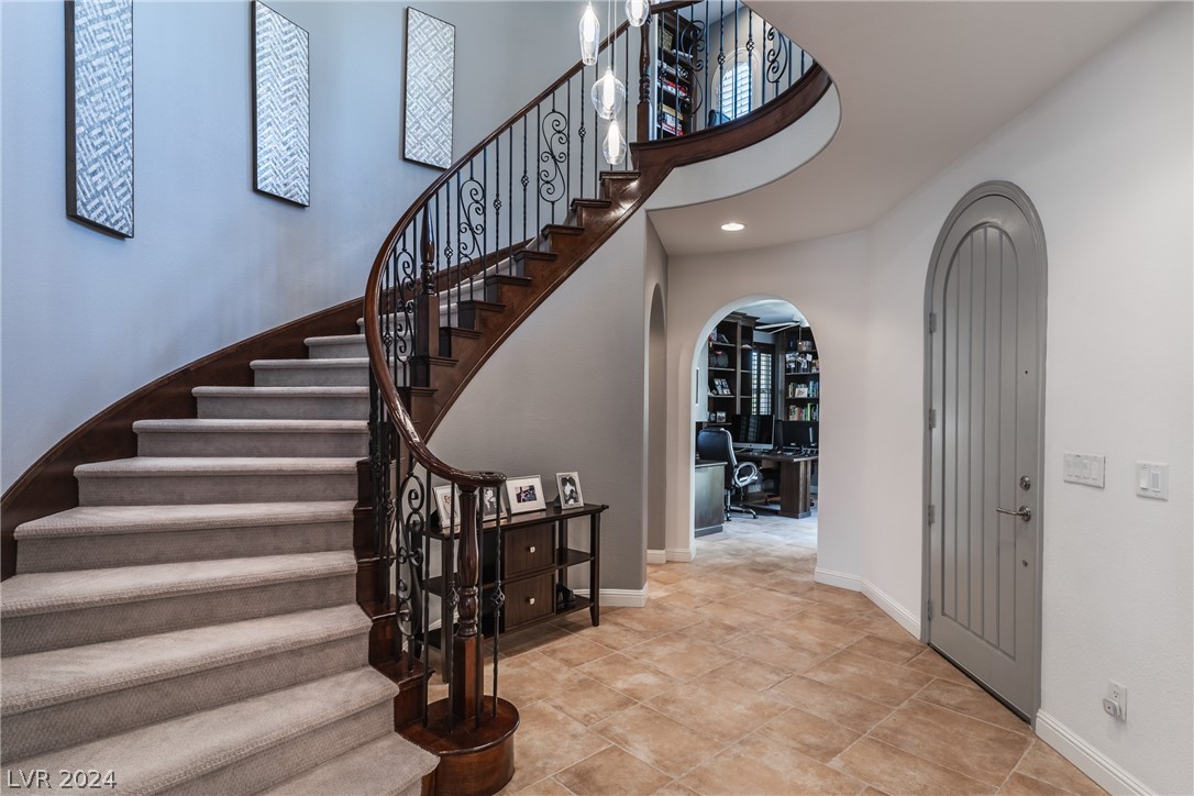 7722 Roaring Springs Circle