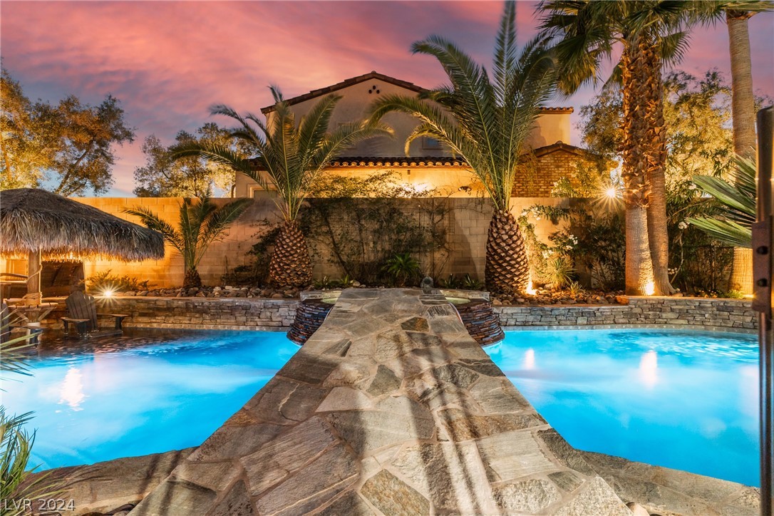 7722 Roaring Springs Circle