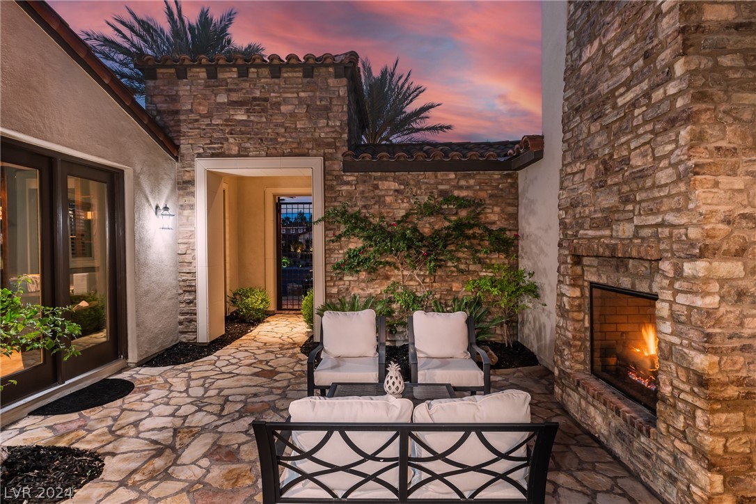 7722 Roaring Springs Circle