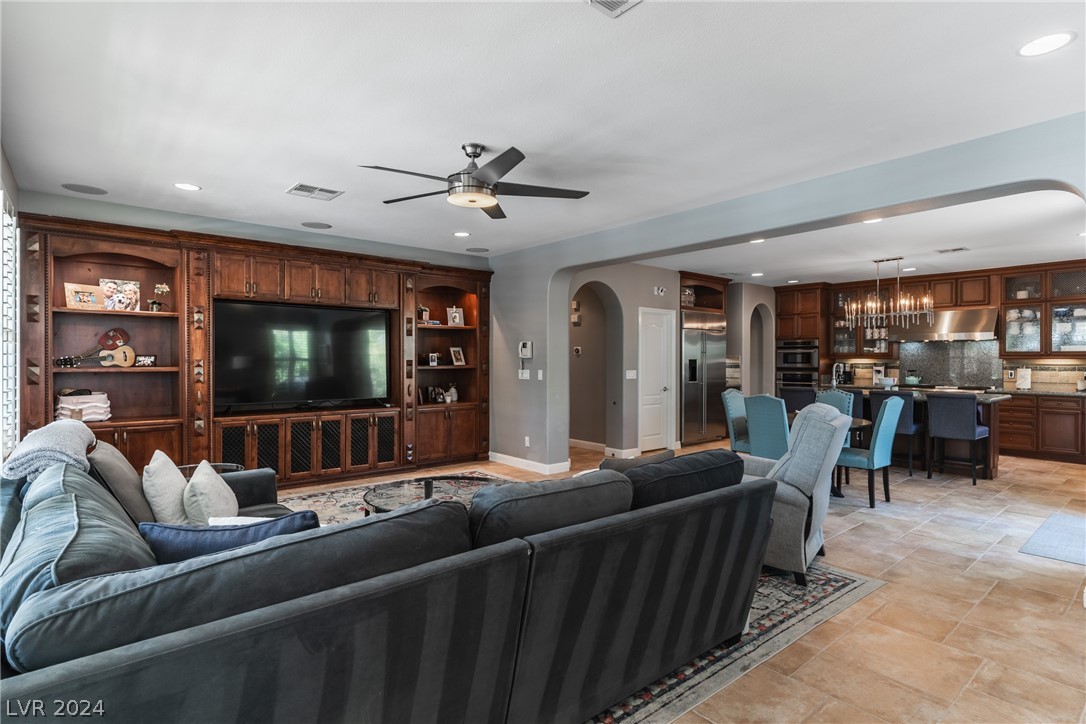 7722 Roaring Springs Circle
