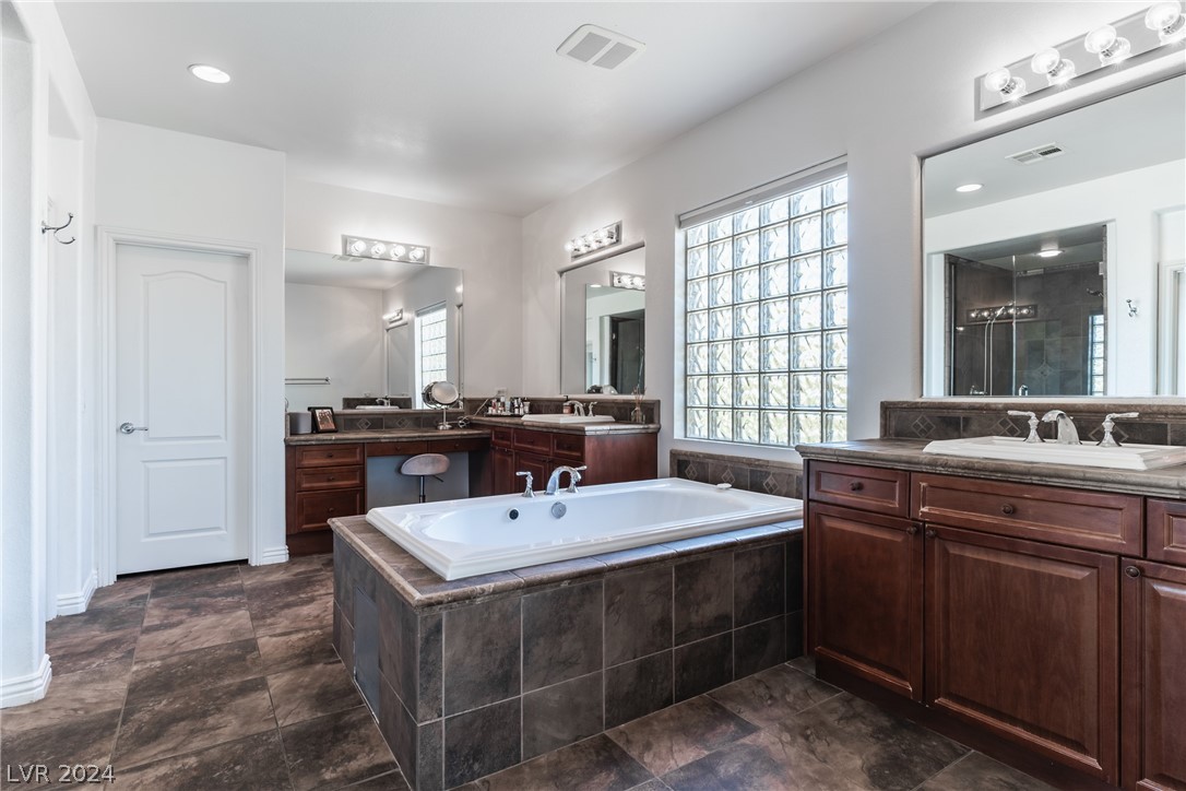7722 Roaring Springs Circle