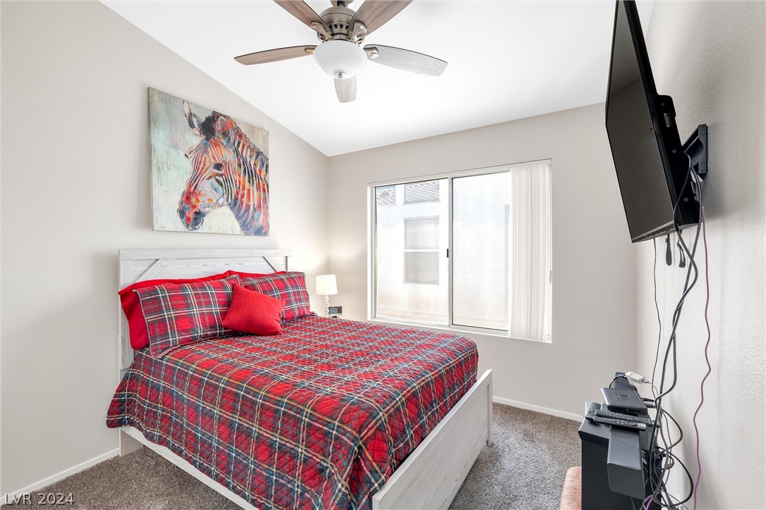 1816 Cedar Bluffs Way