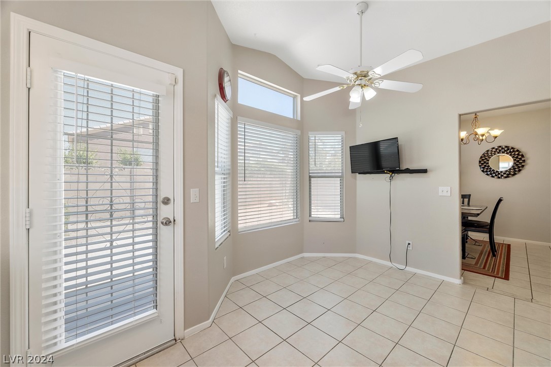 1816 Cedar Bluffs Way