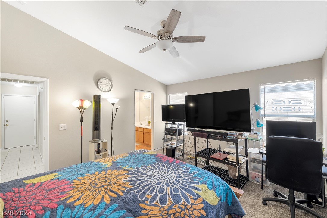 1816 Cedar Bluffs Way