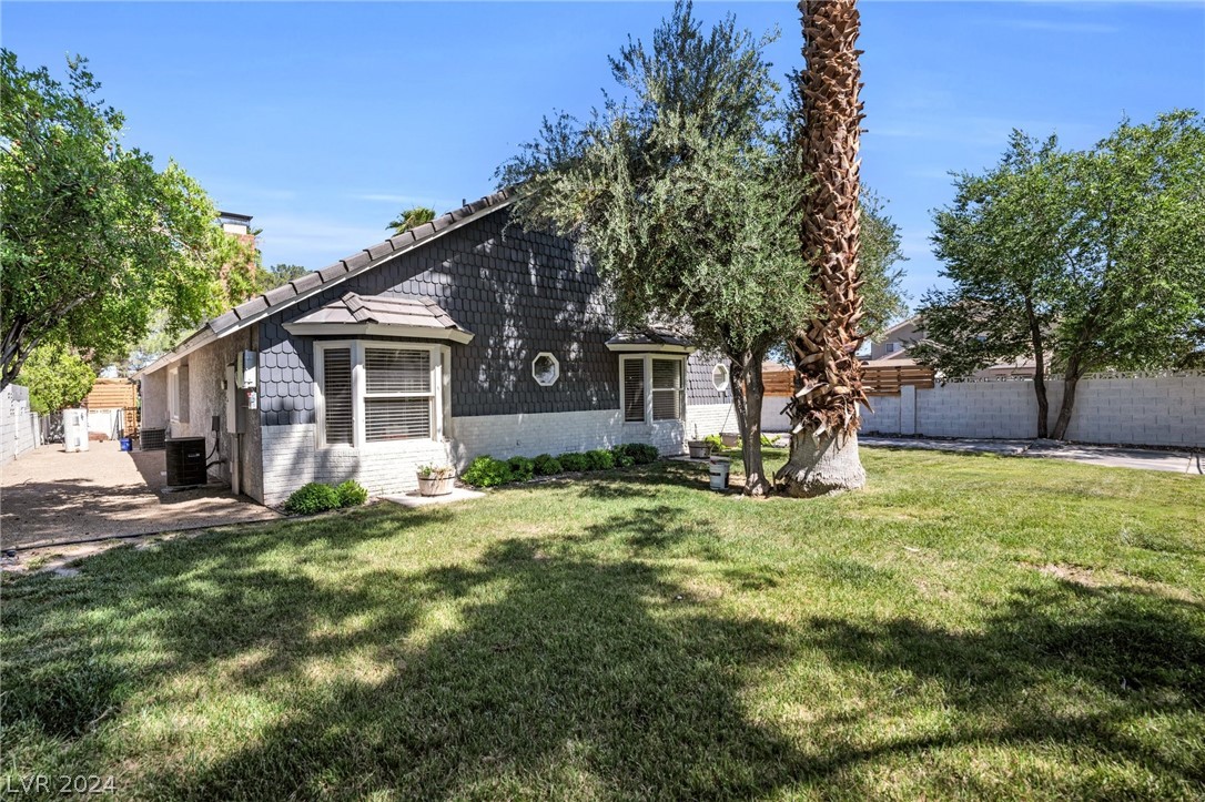1844 Westwind Road