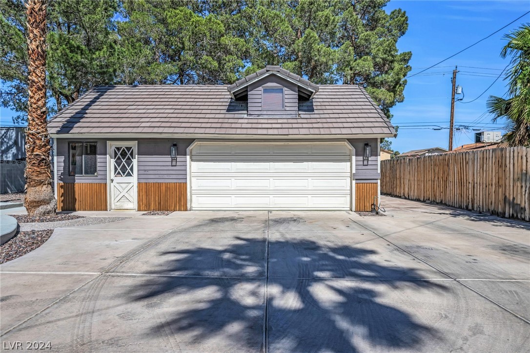 1844 Westwind Road