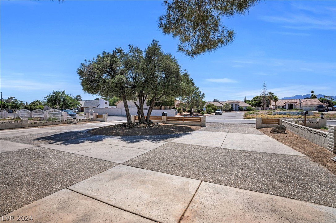 1844 Westwind Road