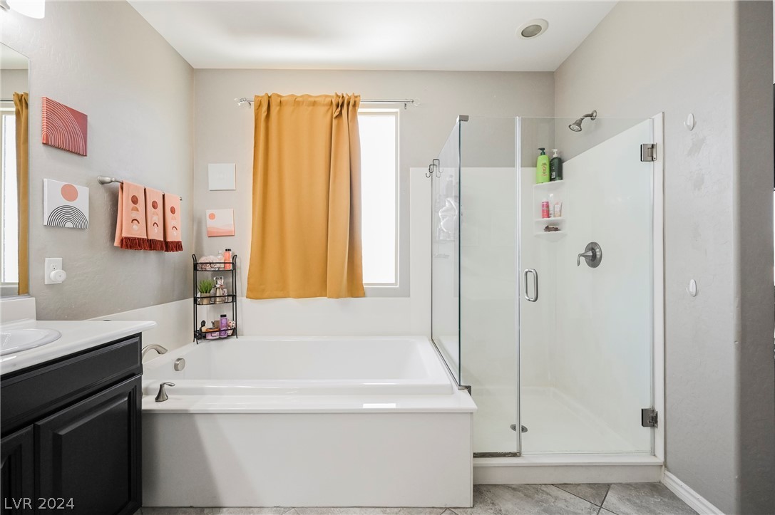 9790 Mosaic Canyon Court